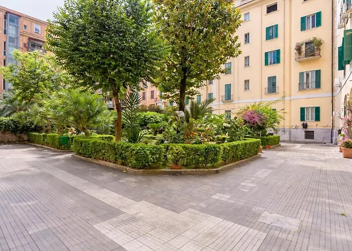 Family With 2br Near Vatican